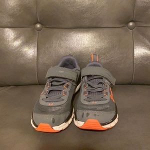 Boys Under Armour Shoes